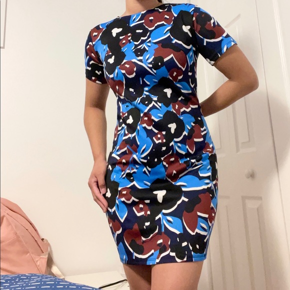 Color block dress - Picture 4 of 4